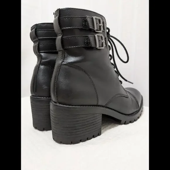 Steve Madden Vegan Leather Boot 10 Black Chunky Heel Combat Y2K Grunge Goth Punk - Picture 2 of 9